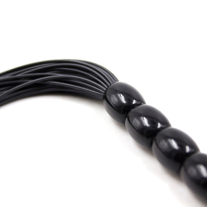 Martinet à poignée côtelée en silicone 22cm